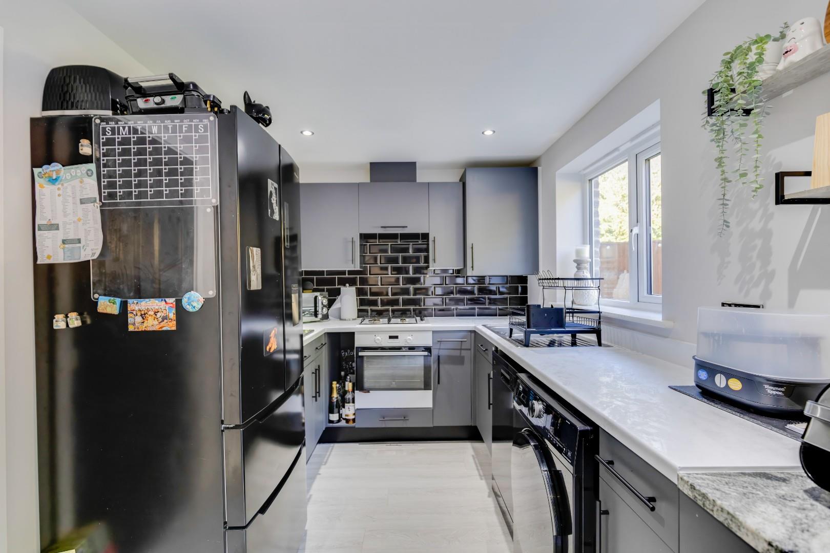 65 Plasnewydd Walk, Llantwit Major, Vale of Glamorgan, CF61 2YW